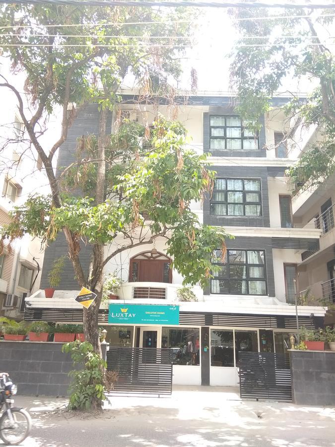 Luxtay Suites Bangalore Ngoại thất bức ảnh
